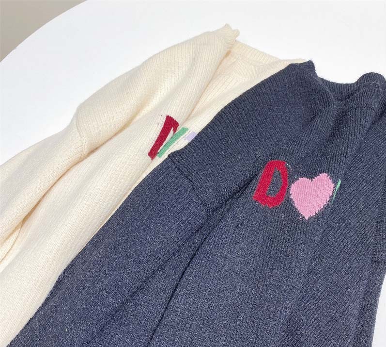 2023  New Arrivals Letters Casual Long Sleeve Tops Women Knitted Sweater