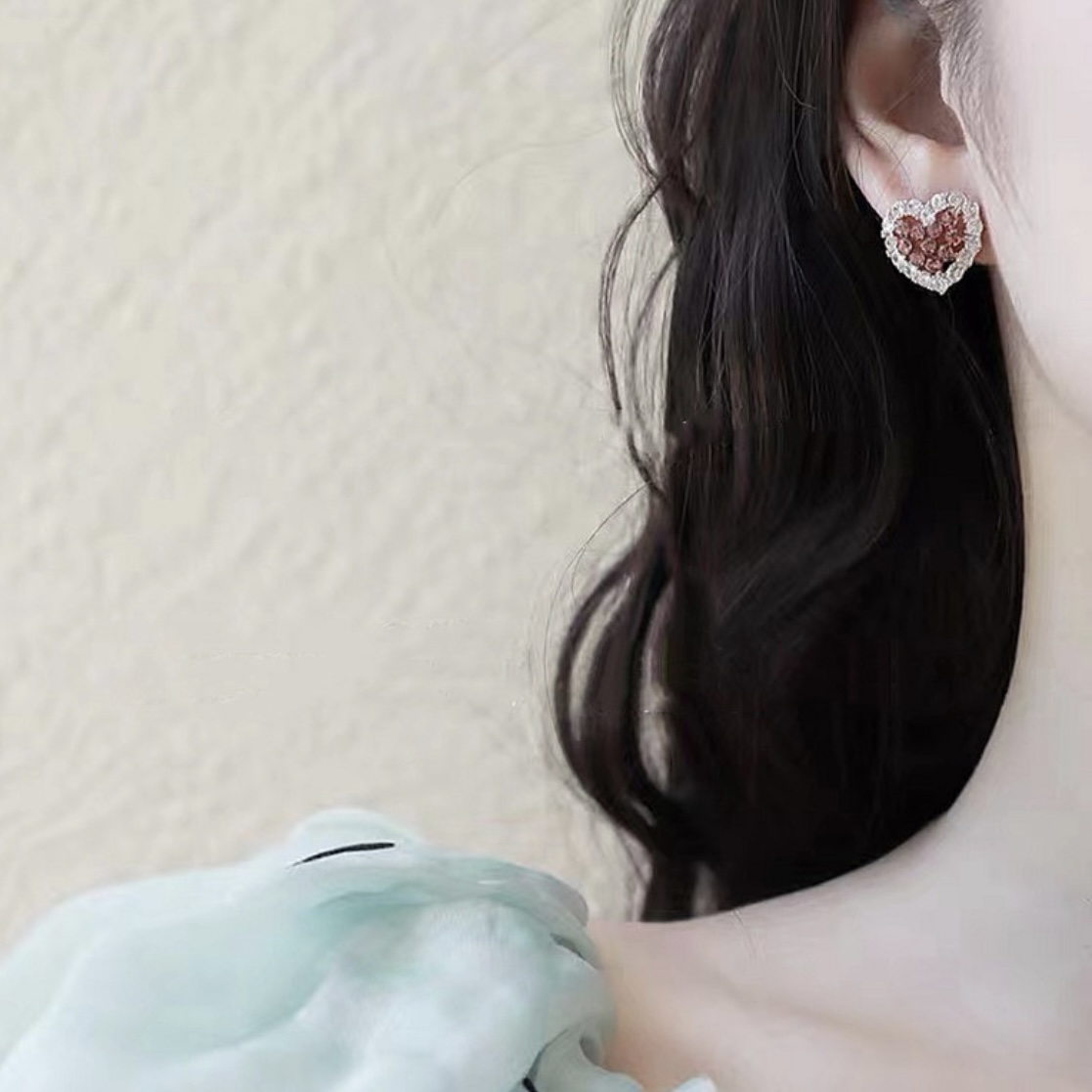 925 Silver Needle 2023 New SeniorTemperament Love Pink Zircon Jewelry Shiny Women's Delicate Earrings High quality light