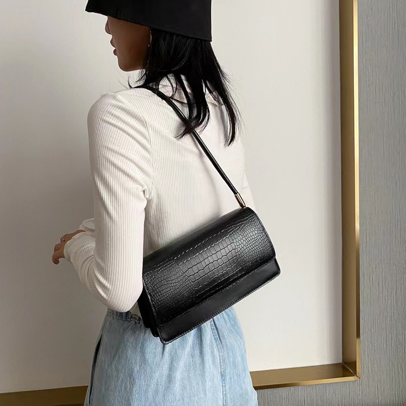 Chic Designer PU Leather Handbags for Women Retro Alligator Pattern Shoulder Bag, Fashion Underarm Bag