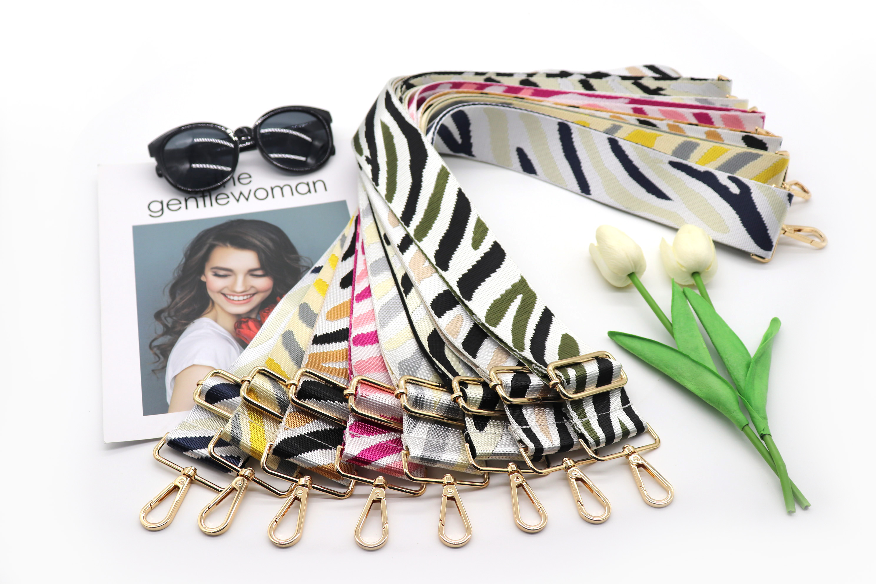 Single strap shoulder bag with own  bags chains handbag accessories