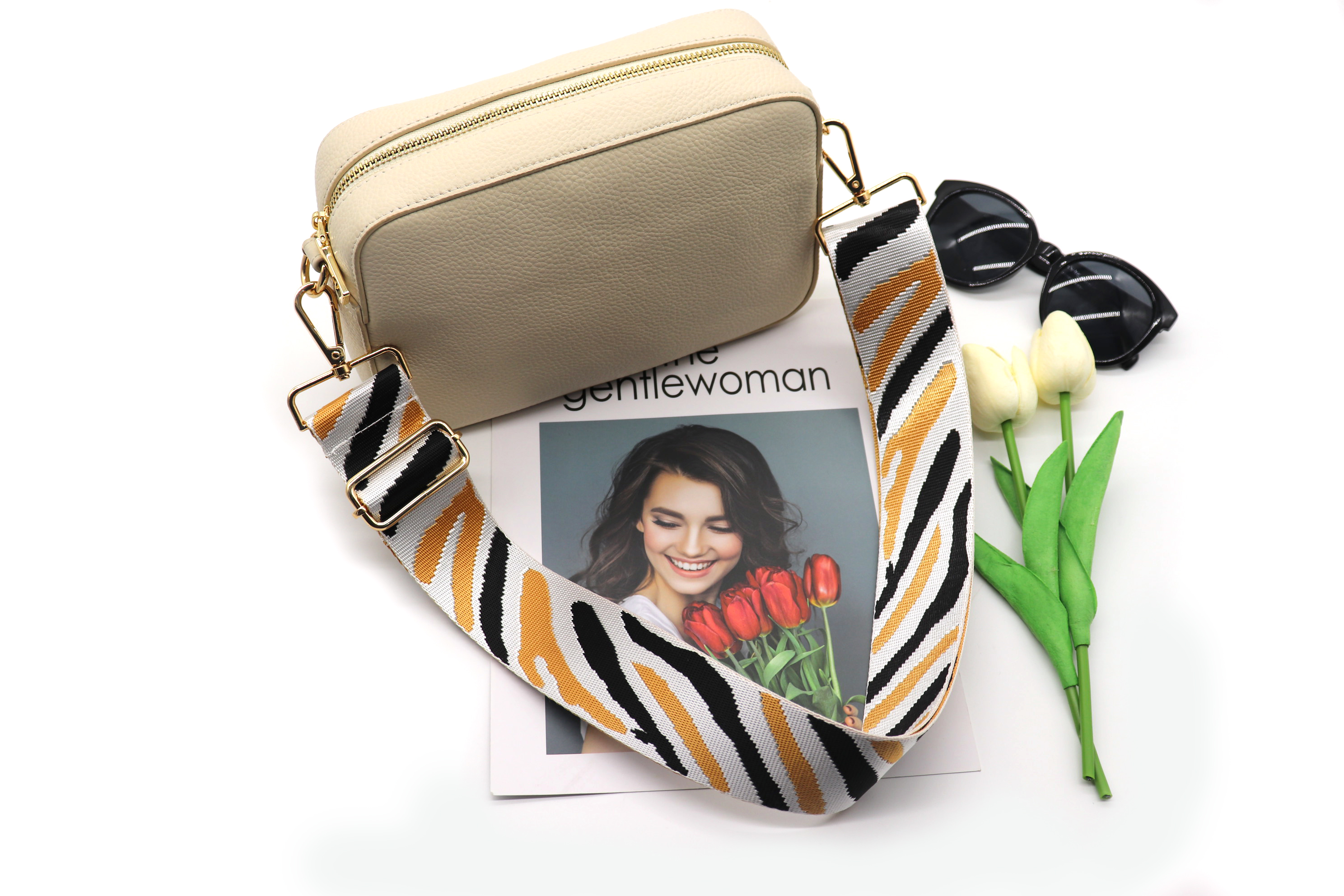 Single strap shoulder bag with own  bags chains handbag accessories