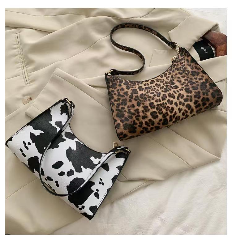 Trendy Glitter Leopard Print Crossbody Bag for Women Rhinestone Crystal Diamond Evening Clutch with PU Leather