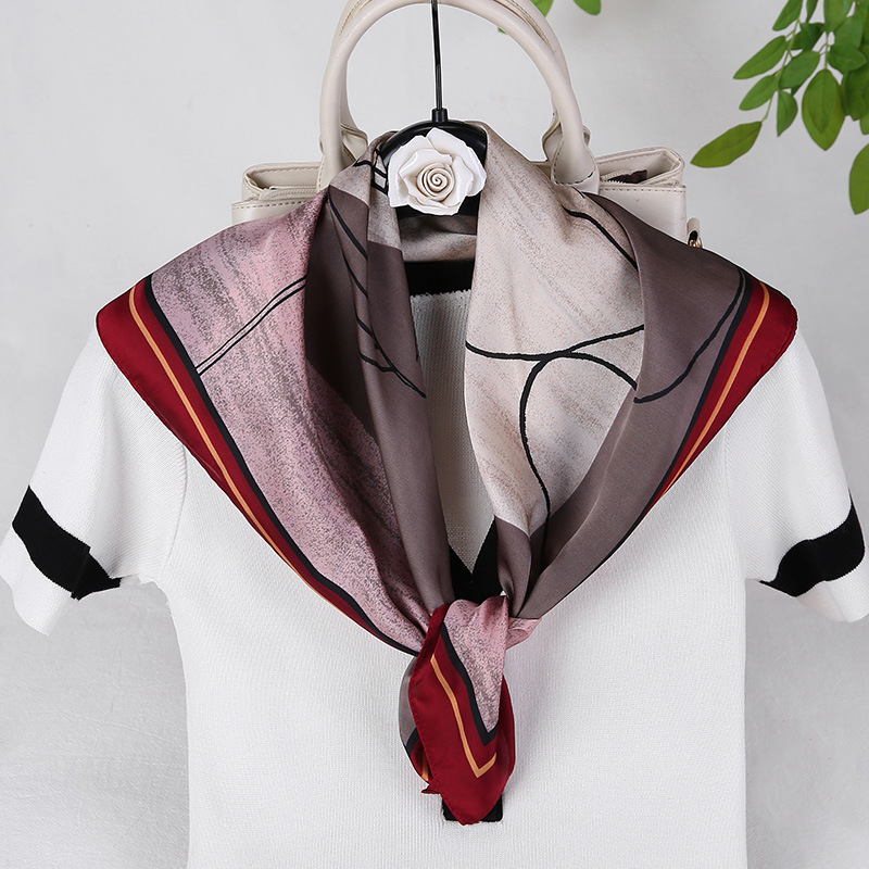 New Style Sweet Classic Polka Dot 27.5 Inch x 27.5 Inch Scarf Women's Small Square Scarves