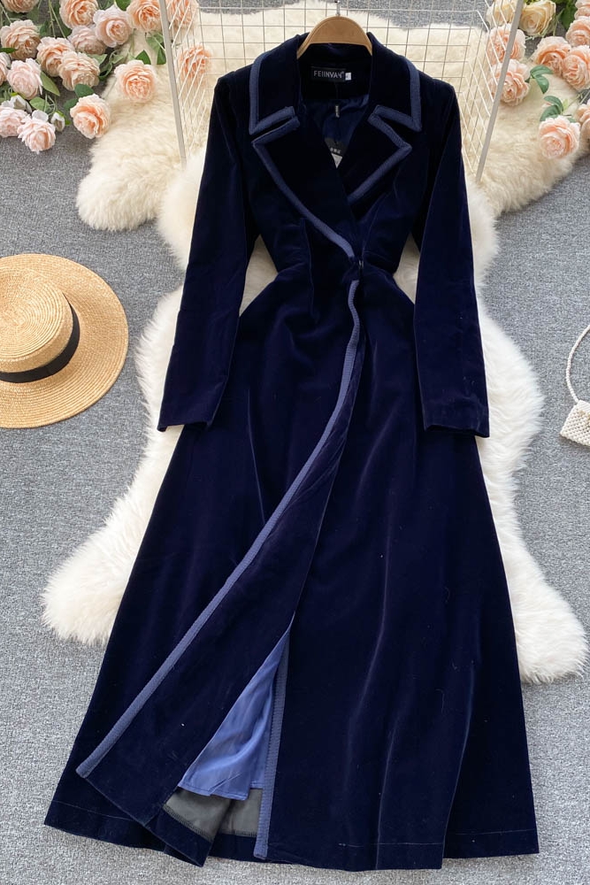 Autumn and winter 2022 New style lapel long windbreaker women's knee length temperament coat atmospheric velvet loose co