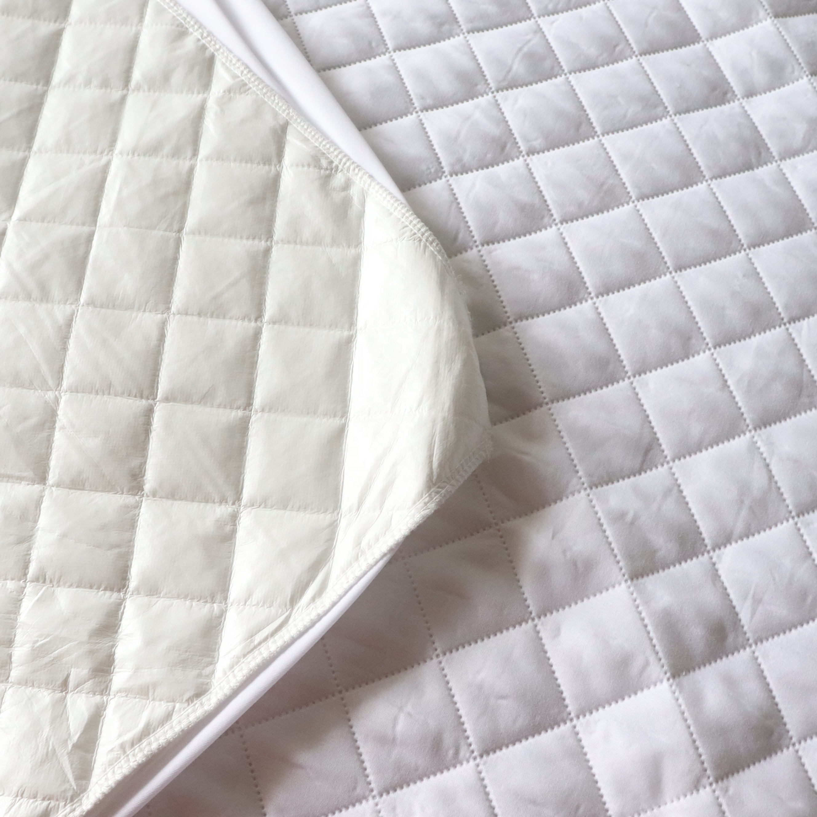 Cheap Hypoallergenic Bed Cover Waterproof Zipper Mattress Protector 30  Service Bedding Jacquard 100% Polyester Adult