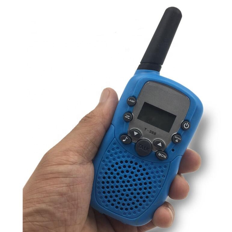 Toy Walkie Talkie for Kids, Two Way Radios Twin Pack Kids Walkie Talkies Small Toys Set for Kids Ages 3-12 Boys