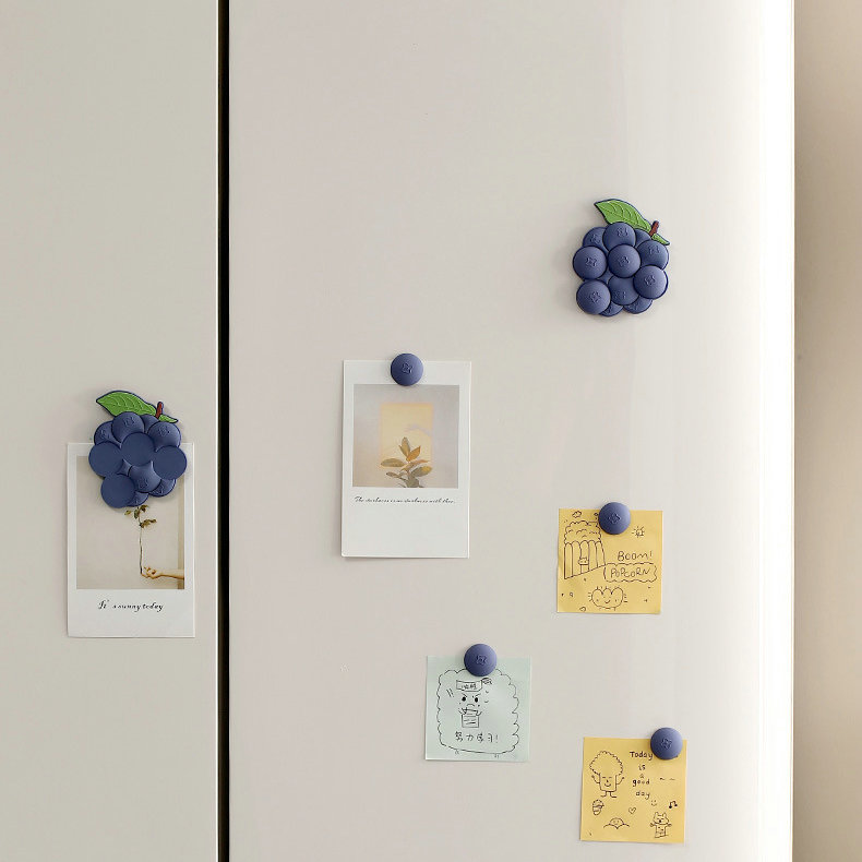 3D Soft Magnetic Stickers Blueberries Fruit Refrigerator Magnets Decoration Office Supplies Souvenir Cute Fruit Vegetabl