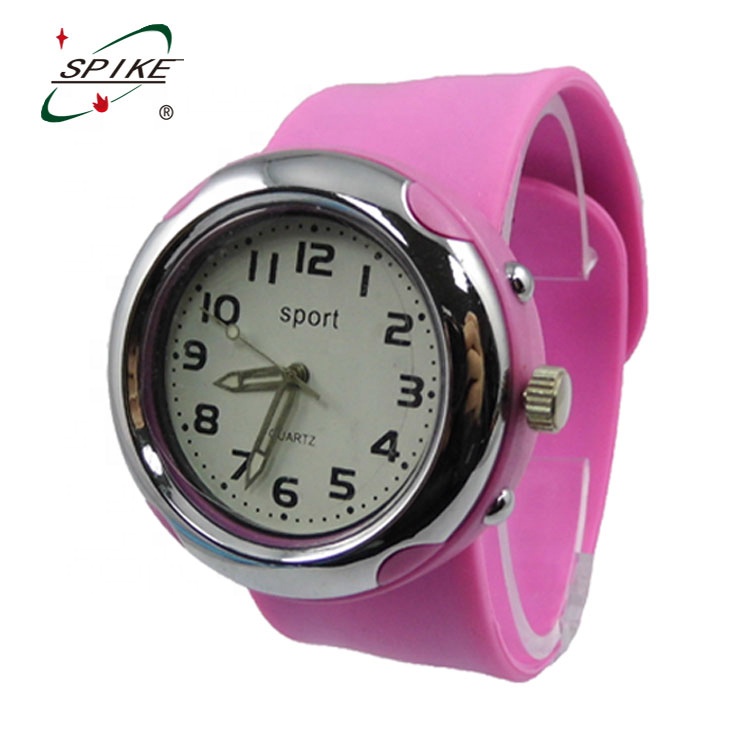Silicon slap watch interchange minion smiggle slap band watch
