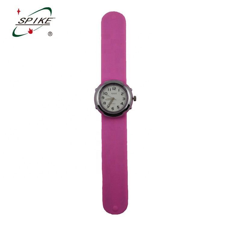 Silicon slap watch interchange minion smiggle slap band watch