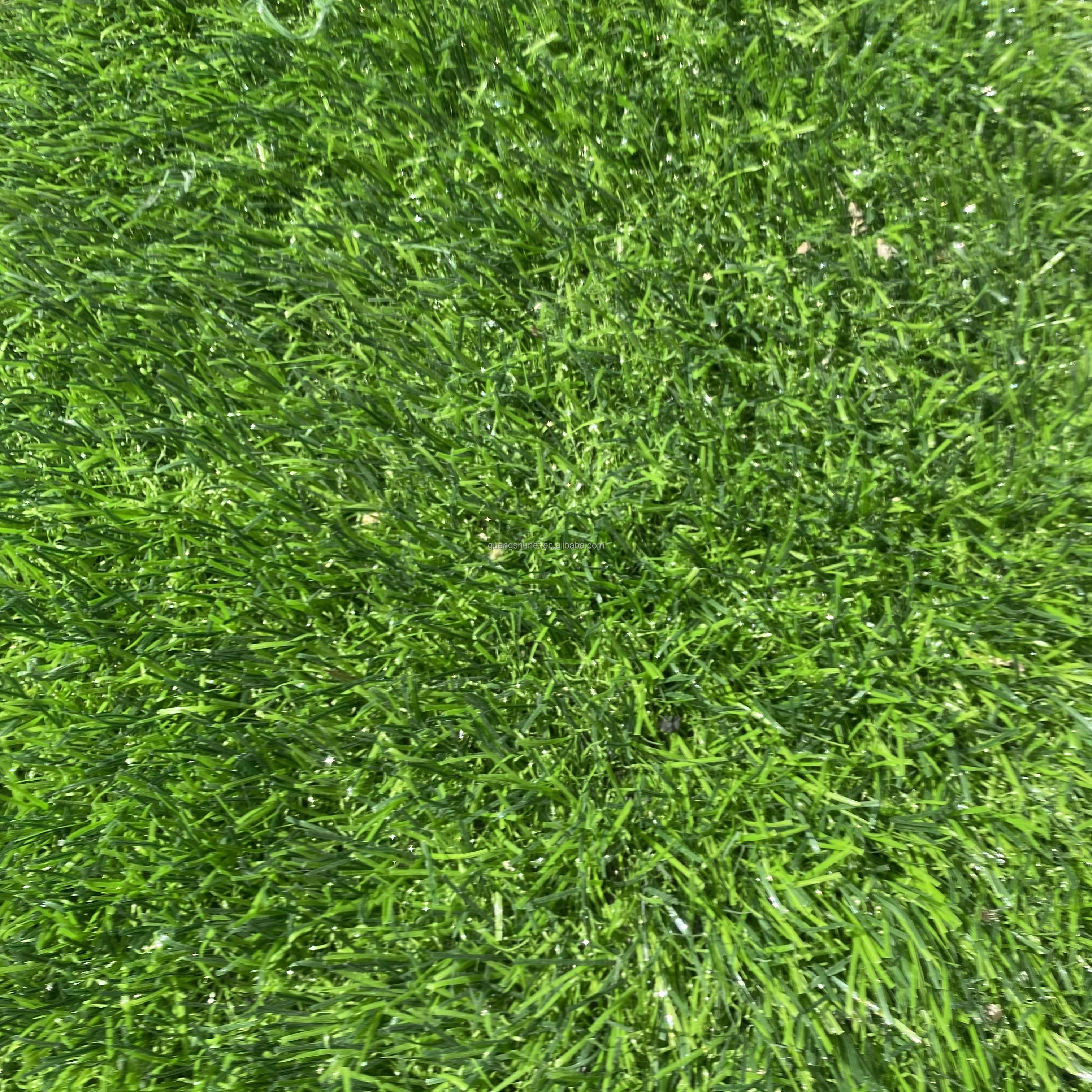 Artificial Grass Professional Dog Grass Mat Grass Pee Pad for Pet Dog Potty Training Rug with Drainage Holes - Easy to C