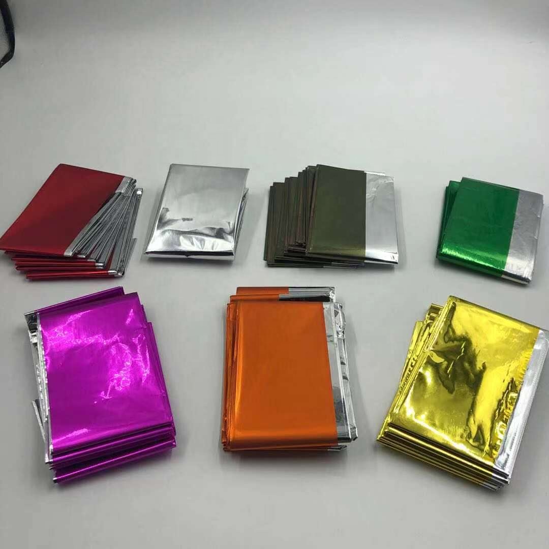 Foil Mylar Thermal Blankets for NASA Hiking Survival  Marathons with ized size Space Blanket