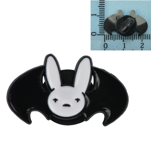 Hot Selling China  Cute Cartoon Rabbit Metal Lapel Pin bad Bunny Enamel Pin Brooch