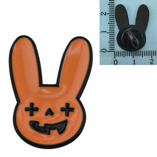 Hot Selling China  Cute Cartoon Rabbit Metal Lapel Pin bad Bunny Enamel Pin Brooch