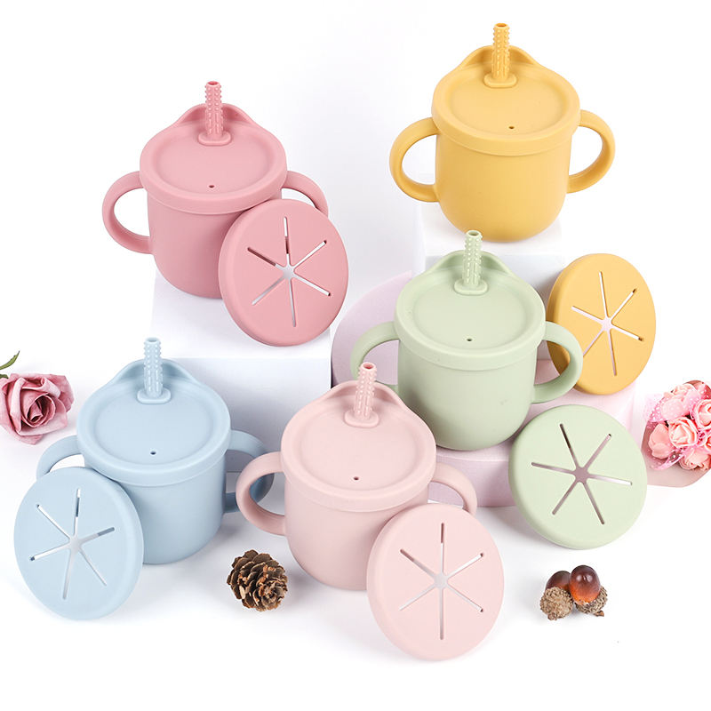 New Design silicone feeding accessories recycled drinking snack sippy kids baby cup