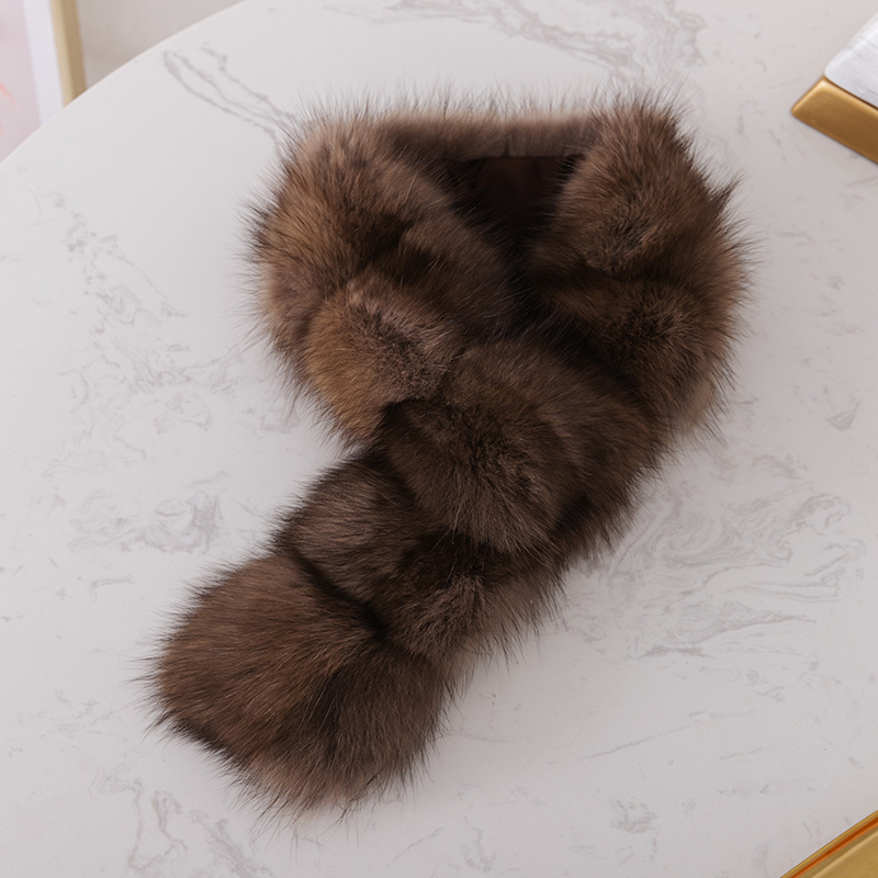 Women And Authentic Fur Scarf For The Cold Winter In Europea USA Canada Luxury Fur Shawl Muff
