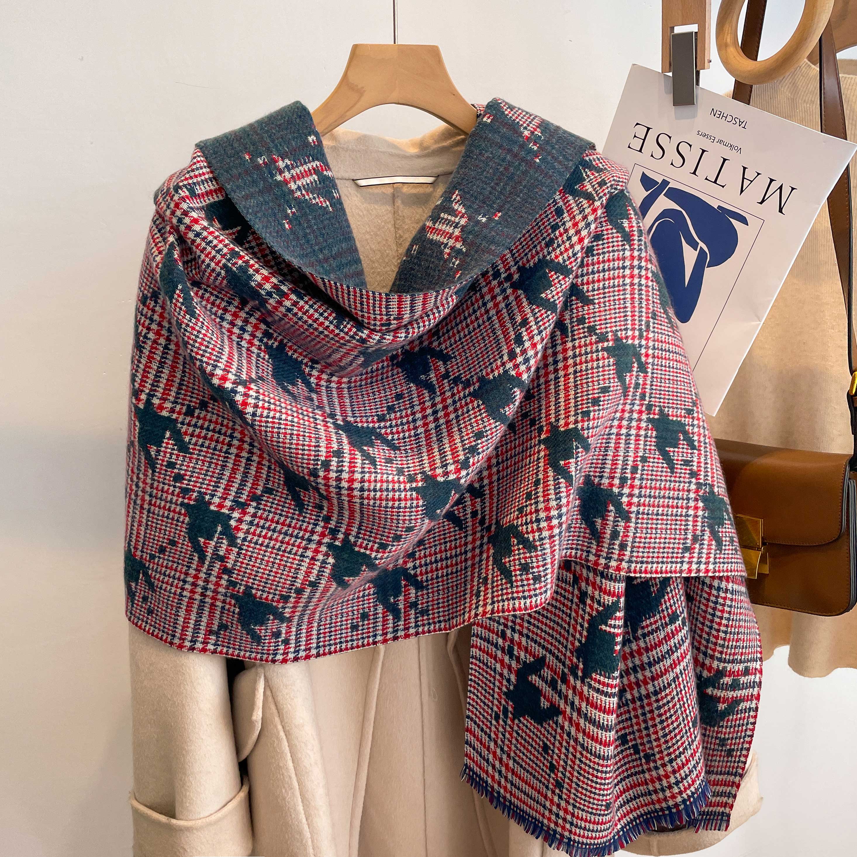 New hot sale ladies houndstooth warm neck wrap shawl scarves women stylish faux cashmere scarf