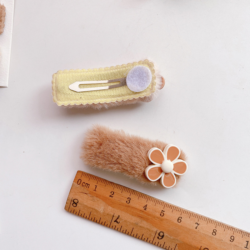 New Autumn And Winter Milk Coffee Color Cute Plush Small Children's BB Clip Hairpin Wild Soft Plush Girls Hairgrips