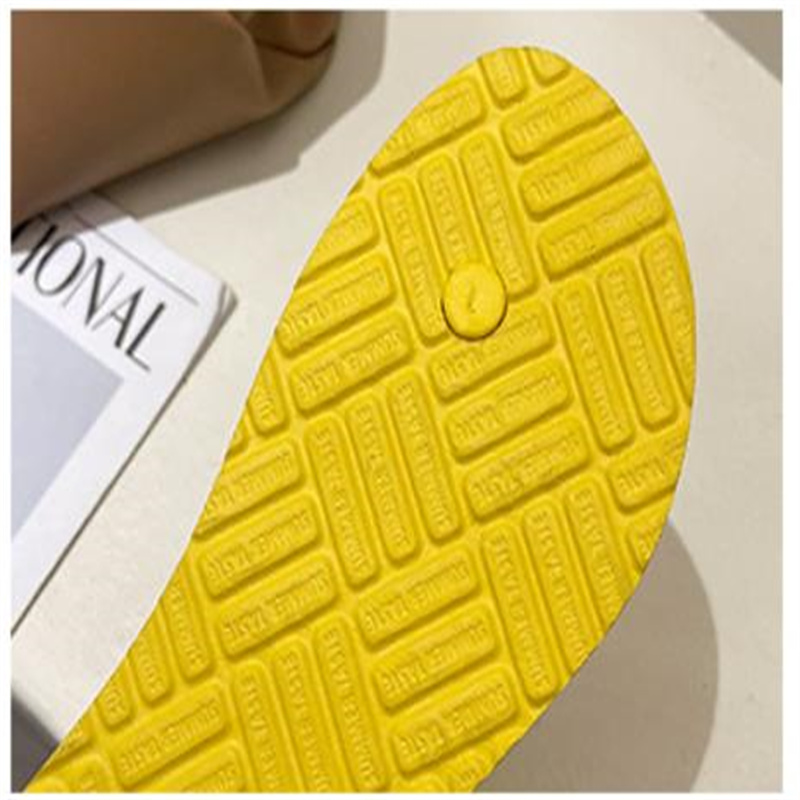  Ladies Beach  summer flip-flops slippers