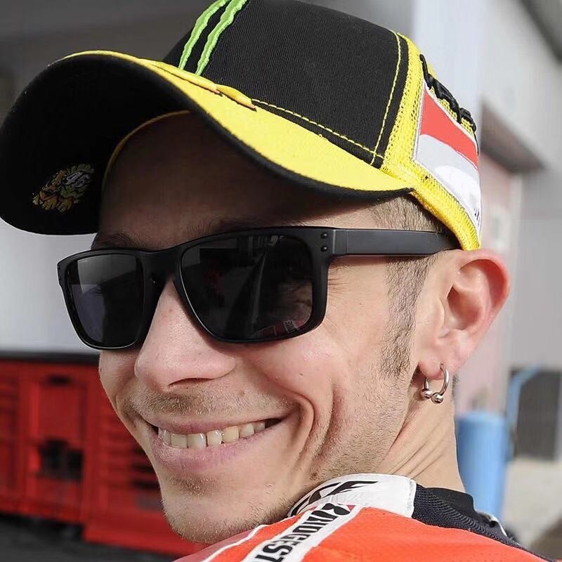 Classic polarizing sunglasses Sports sunglasses Outdoor fishing riding driving unisex box