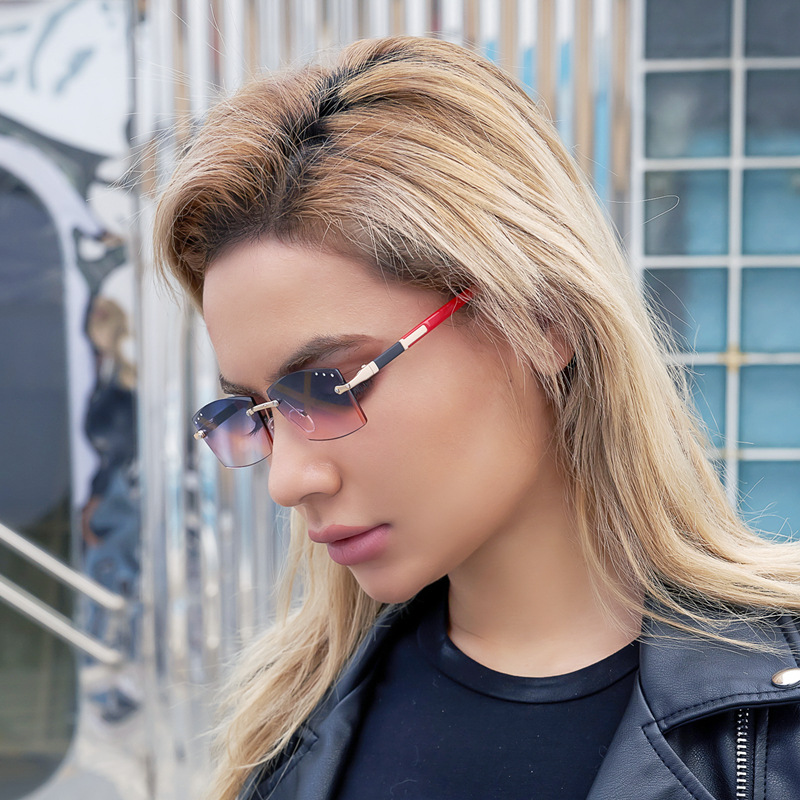 Stylish sunglasses for women Rimless diamond cut edge small frame sunglasses for women fashion