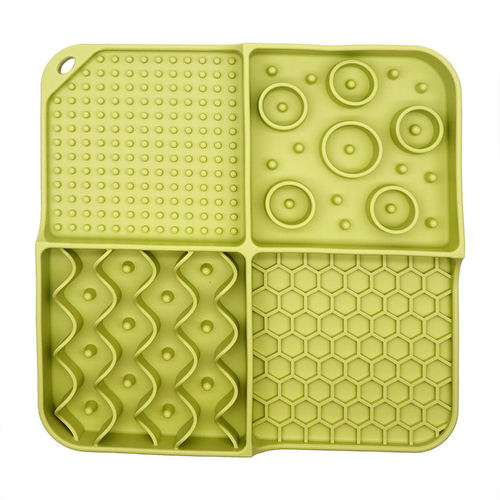 New Hot Selling Lickmat Food Grade Silicone Slow Feeder Bowl with Suction Cups Pet Licking Mat for Dogs and Cats