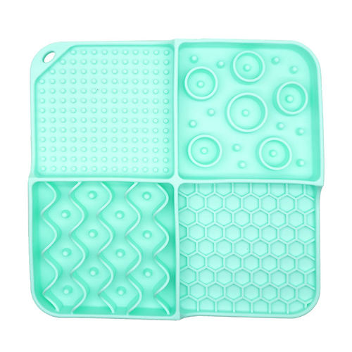New Hot Selling Lickmat Food Grade Silicone Slow Feeder Bowl with Suction Cups Pet Licking Mat for Dogs and Cats