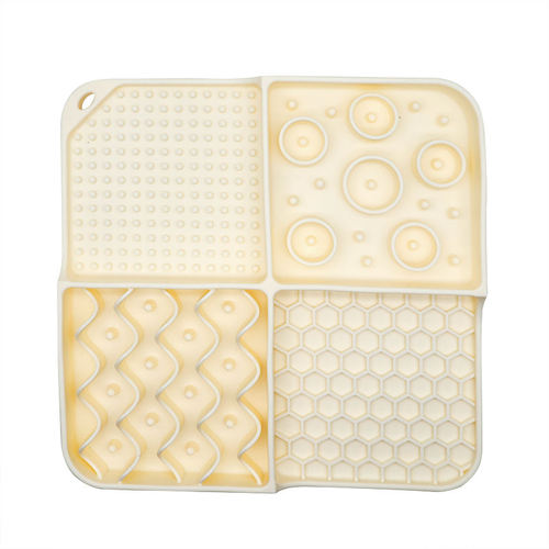 New Hot Selling Lickmat Food Grade Silicone Slow Feeder Bowl with Suction Cups Pet Licking Mat for Dogs and Cats