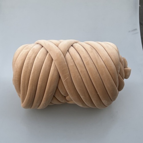 Hot Sale 3cm Wide  Chunky Yarn Braid Hand knitting Blanket Carpet Short Velvet Cotton Tube Filled Yarn