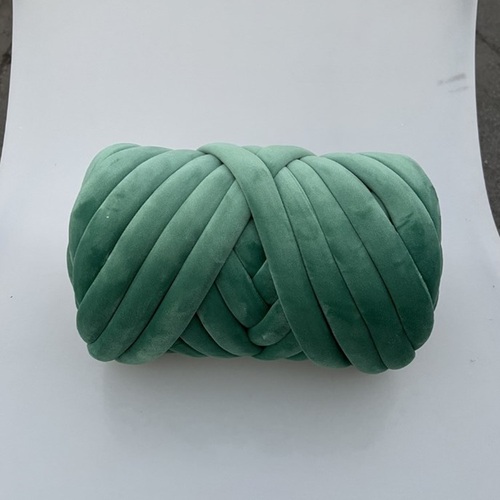 Hot Sale 3cm Wide  Chunky Yarn Braid Hand knitting Blanket Carpet Short Velvet Cotton Tube Filled Yarn