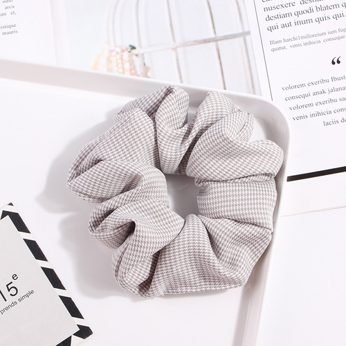 Hot sale high quality elastic hair scrunchies for female  24 colors scrunchies hair ties