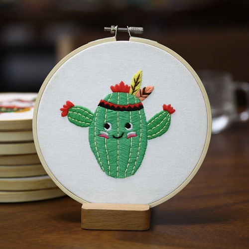 VANCY ARTS Animal Pattern Embroidery Kit for Beginner And Embroidery Hoop