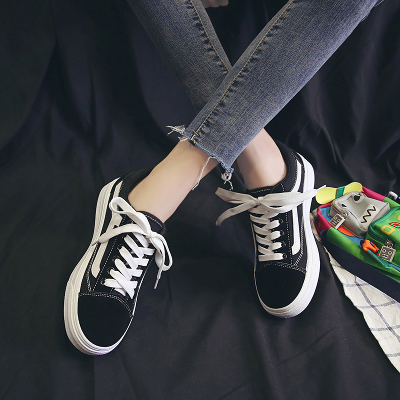 Ladies' Fashionable Low Cut Canvas Shoes