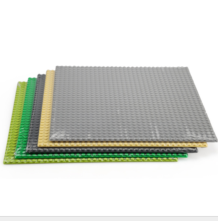 Hot selling product 50*50 plastic brick toys connecting blocks building bricks baseplate legos educational for kids