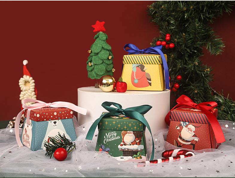 Christmas gift Apple box Christmas Eve hand Christmas apple box