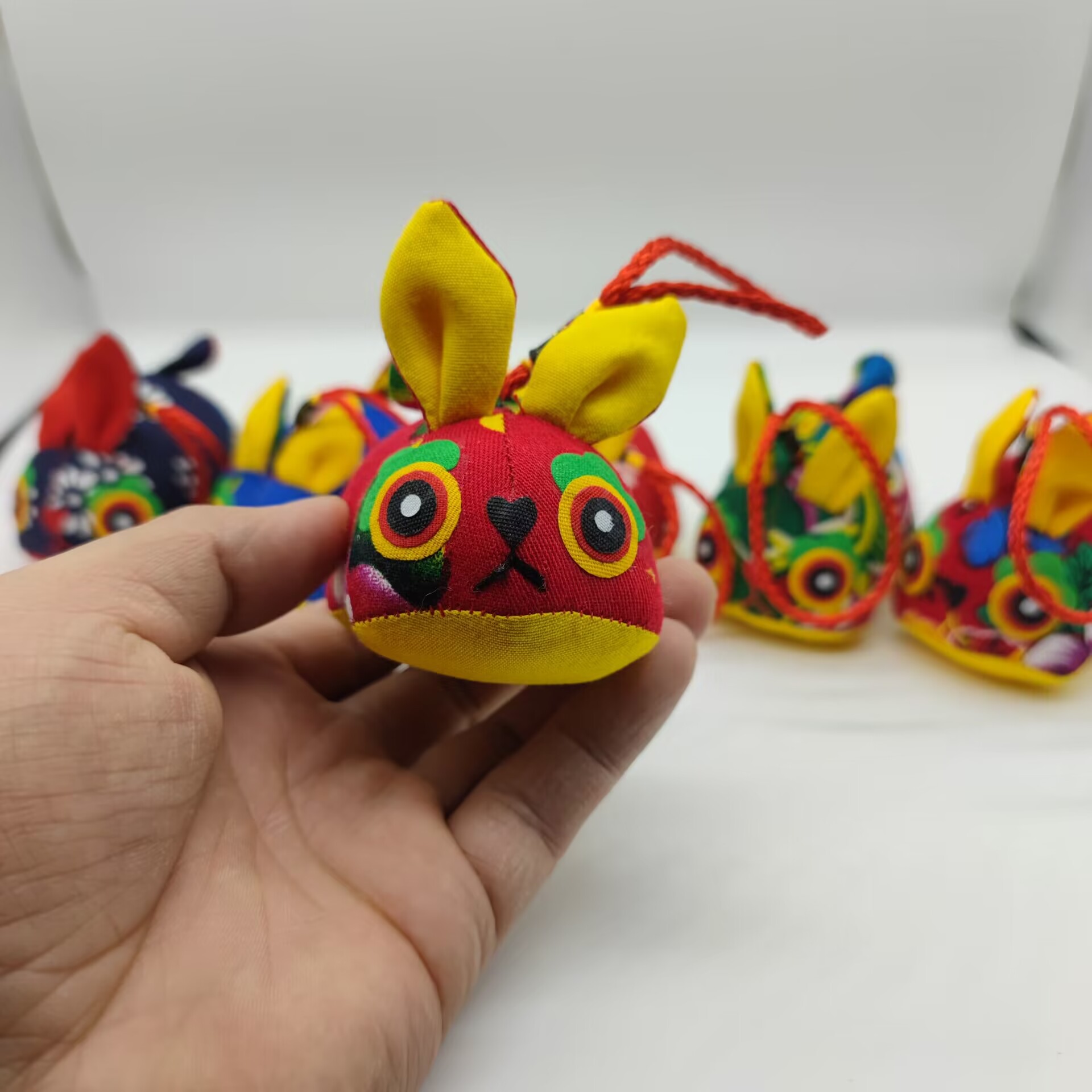 Rabbit Year mascot doll Chinese style handmade fabric rabbit folk zodiac doll home decoration annual meeting gifts