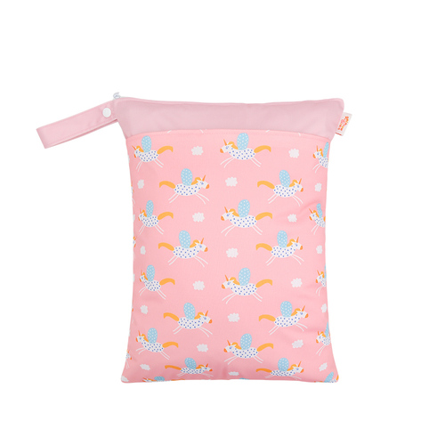 Christmas Cloth Diapers Wet Bags Washable Travel Wet Dry Bags for Baby Beach Pool Gym Bag for Swimsuits Wet Clothes