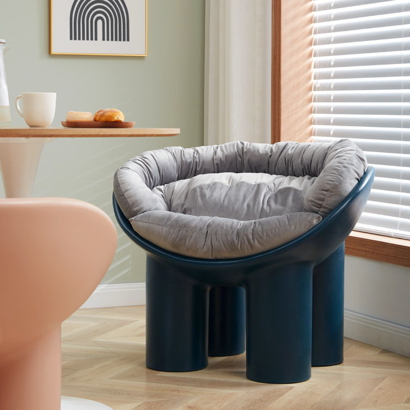 Scandinavian Elephant Leg Design Lounger - Elegant & Comfortable Seating (1 Piece)