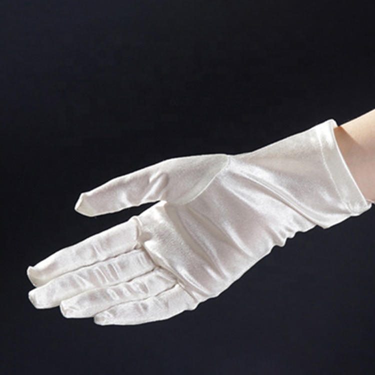 GOLOVEJOY 192805 Wedding Short Satin Gloves Photo Studio Of The New Fresh Bride White Wedding Gloves