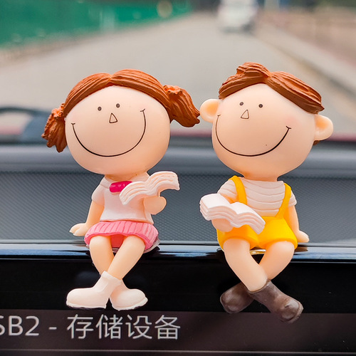 Car Decoration Cute Cartoon Couples Action Figure Figurines Balloon Ornament Auto Interior Dashboard Accessories for Gir