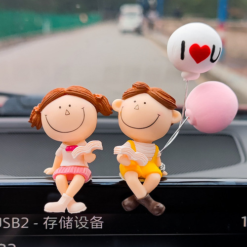 Car Decoration Cute Cartoon Couples Action Figure Figurines Balloon Ornament Auto Interior Dashboard Accessories for Gir