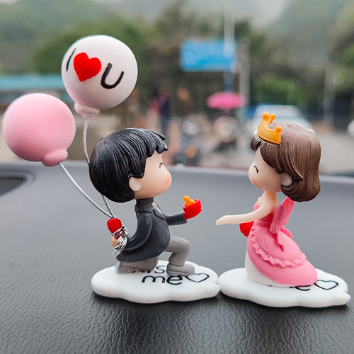 Car Decoration Cute Cartoon Couples Action Figure Figurines Balloon Ornament Auto Interior Dashboard Accessories for Gir