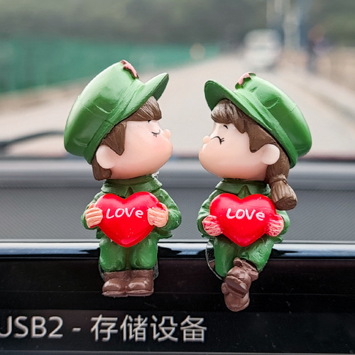 Car Decoration Cute Cartoon Couples Action Figure Figurines Balloon Ornament Auto Interior Dashboard Accessories for Gir