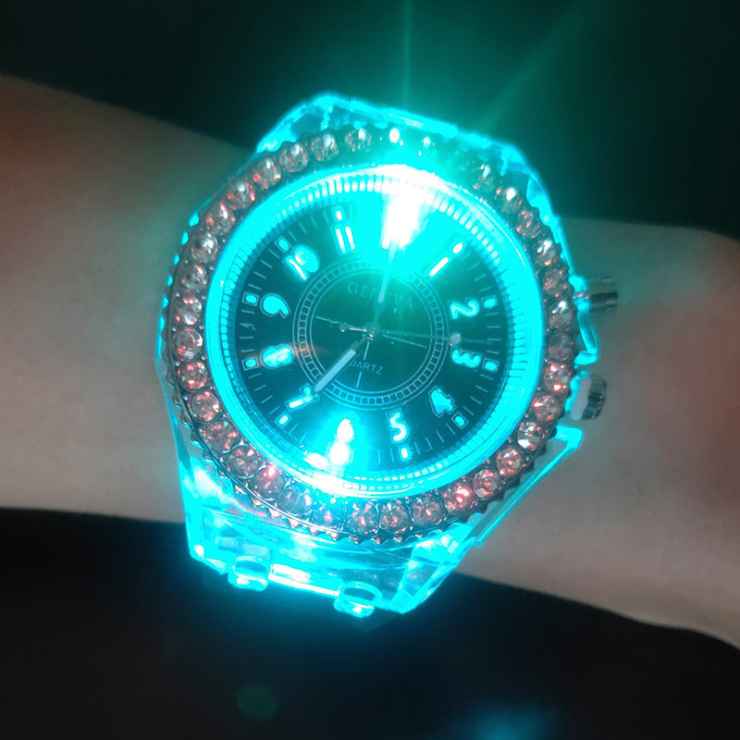 Men Cheap Luminous Sport Quartz Watch Week And Date Chronograph Watch Fashion Leather Strap Watch For Boy