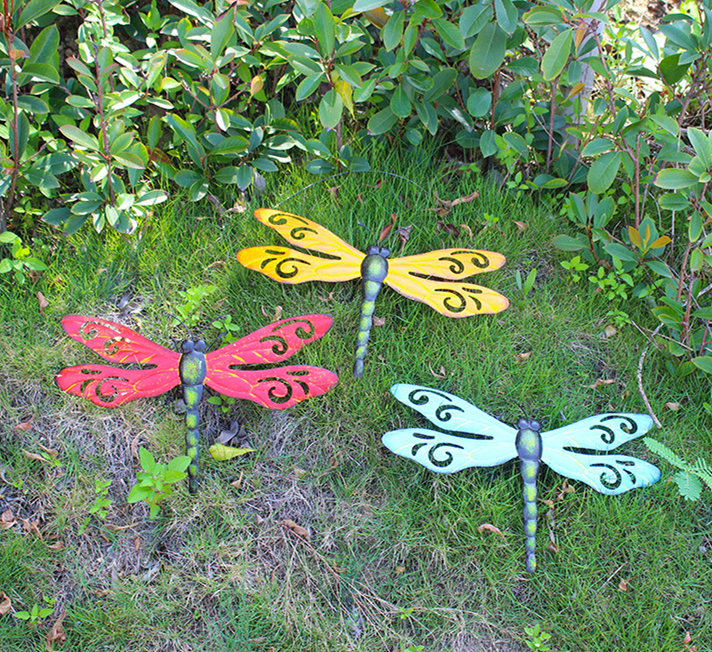Wall Hanging Garden Balcony Lawn Porch Home Iron Art Indoor Outdoor Craft Backyard Farmhouse Metal Dragonfly Decor