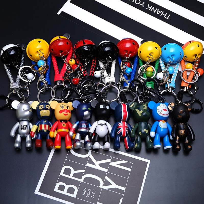 Cute Bear Key Chain Resin Anime bear Keychain Weaving Fashion Doll Bag Pendant Holiday Car Key Ring For Girls Gift