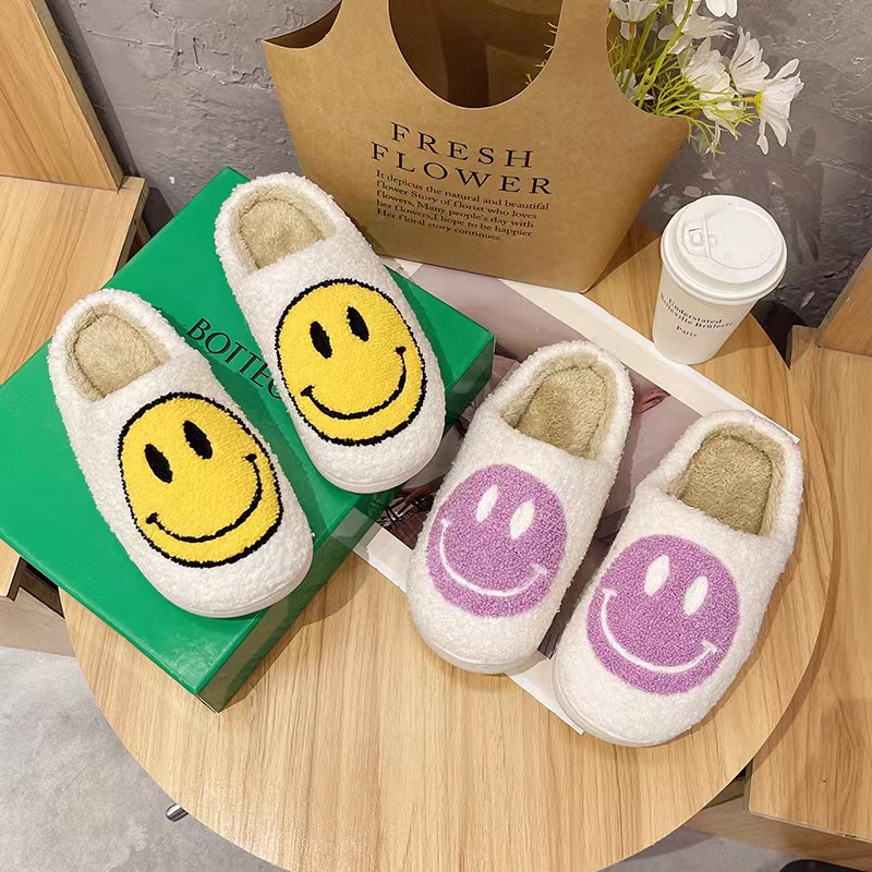  Winter cute cartoon smiling face home cotton slippers