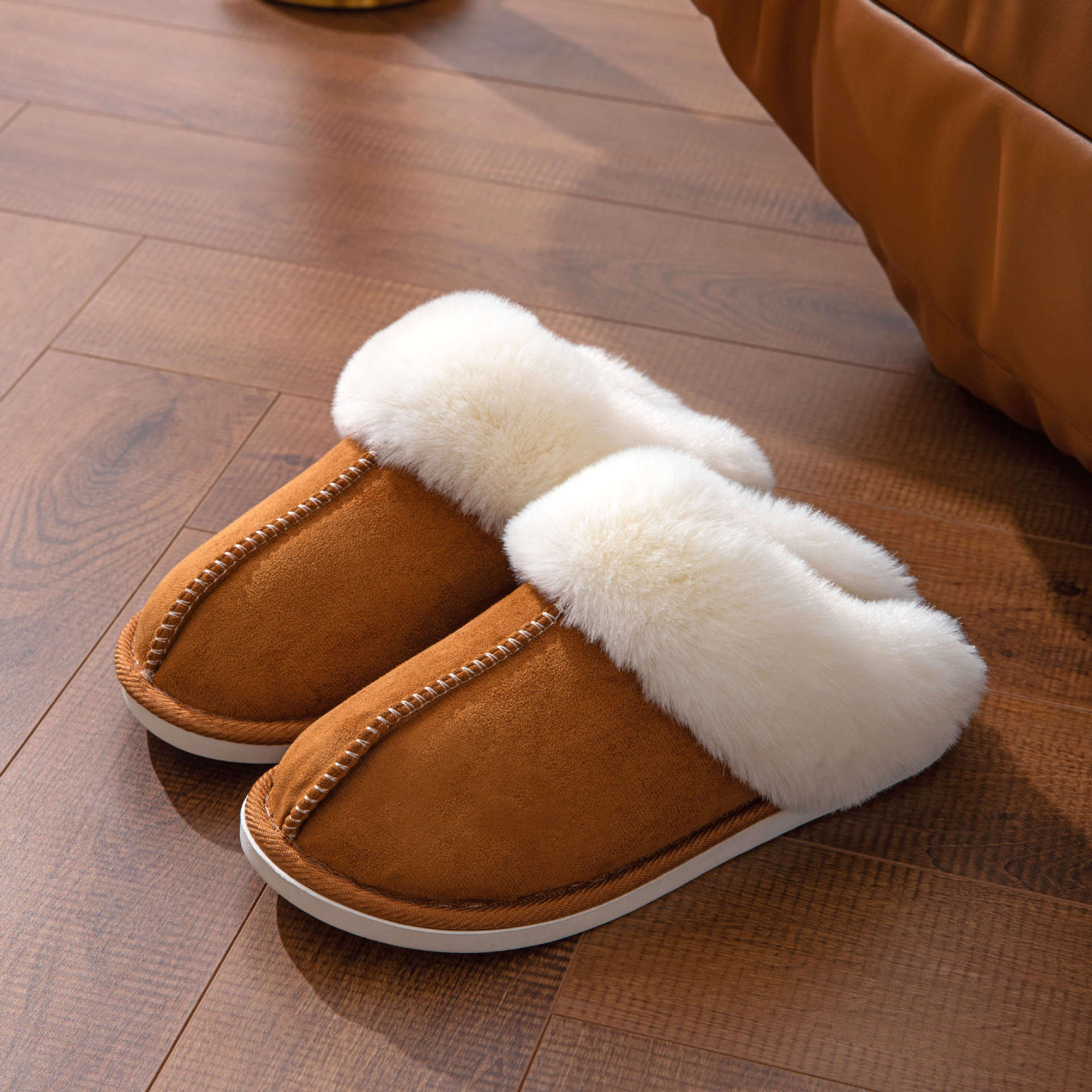 High quality fashion women slippers comfortable flat home slippers full size furry slippers