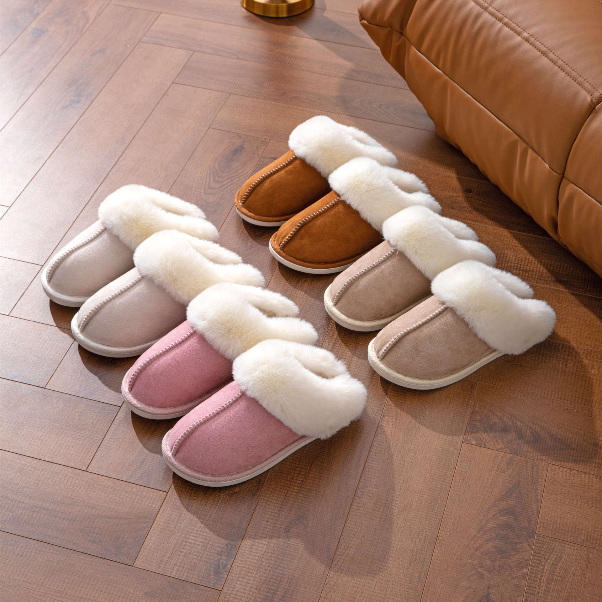 High quality fashion women slippers comfortable flat home slippers full size furry slippers