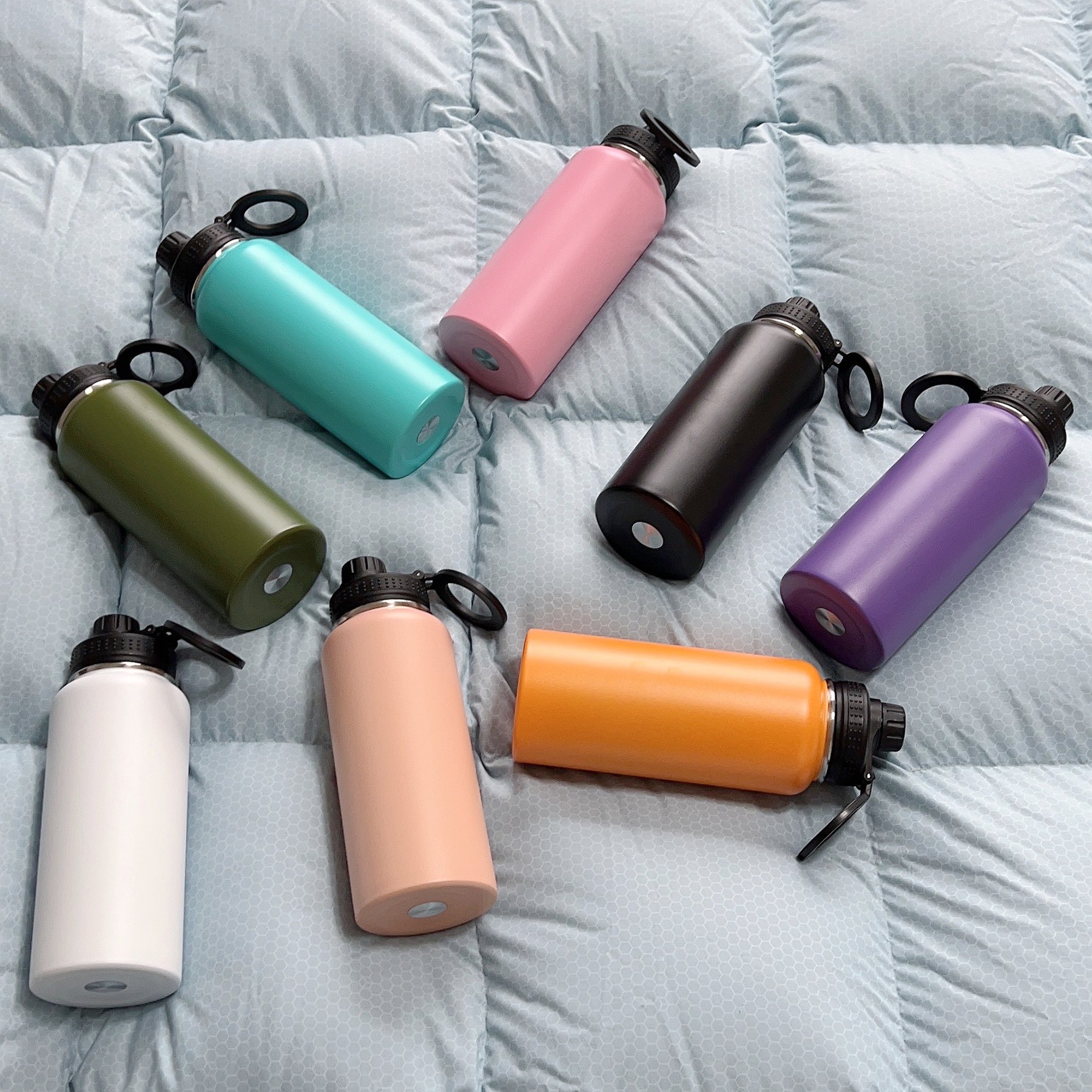 304 stainless steel 32oz insulated water bottle with magnetic phone mount cover, perfect for outdoor sports