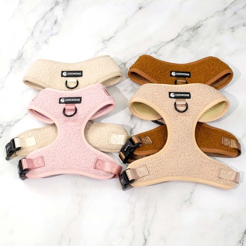 Popular  Design Dog Harness with Matching Dog Collar Leash Bow Tie and Bandana Set Adjustable Teddy Dog Harness